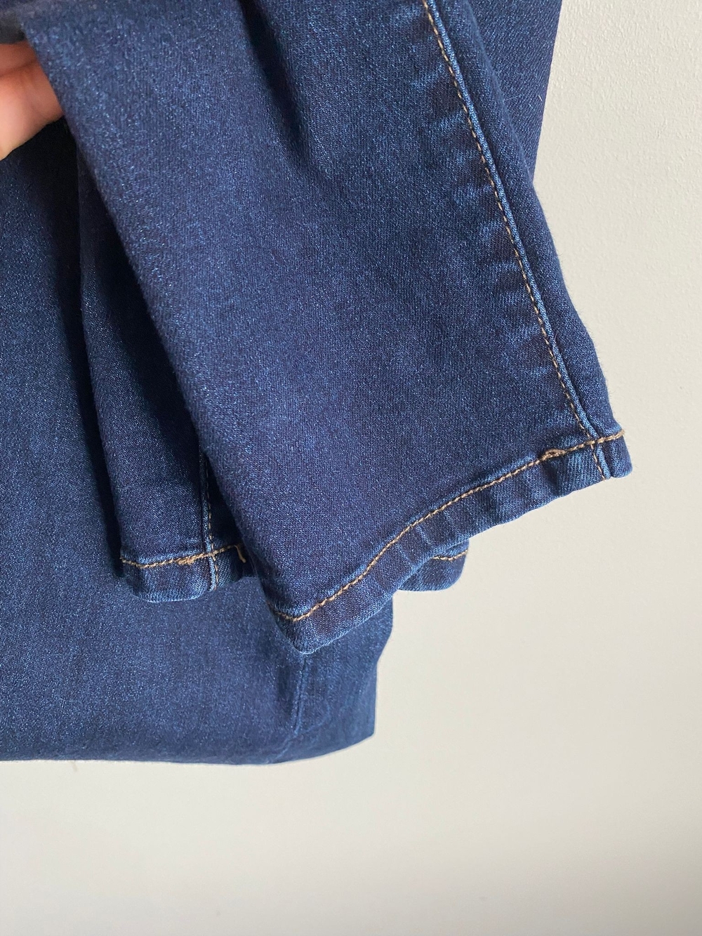 GUESS Indigo Blue Denim Overalls for Women Like New ❤️ - Picture 5 of 11
